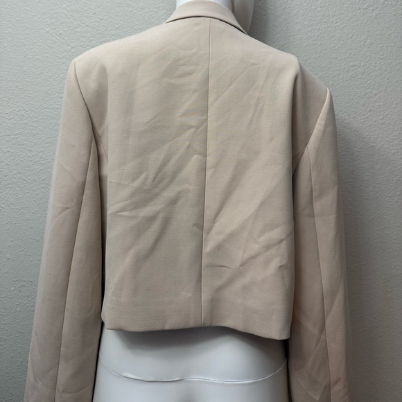 Aritzia Ten By Babaton Tan Blazer Sold Out L Classy - Picture 3 of 5